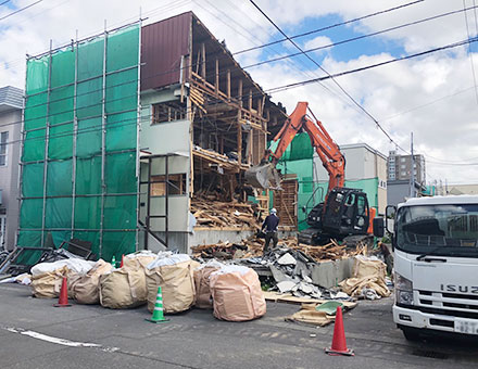 札幌市 2階建て木造アパート解体工事